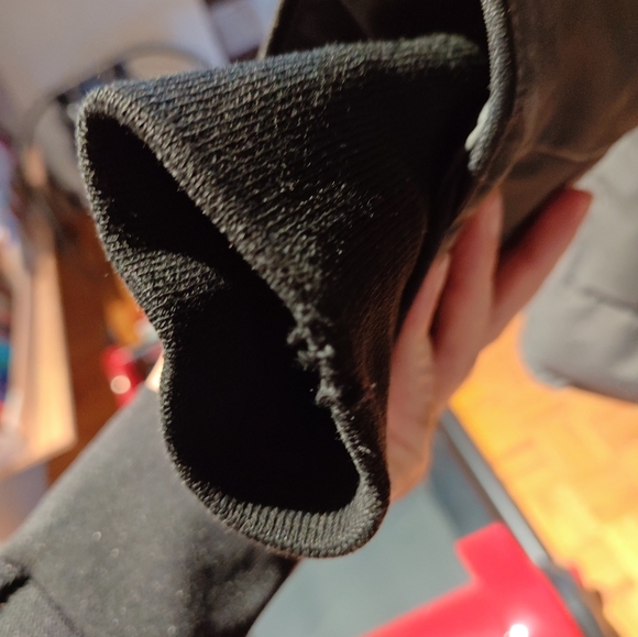 Women’s Canada Goose Parka Size L - Picture 13 of 13